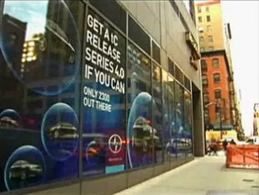 Bild: Willkommen in der Zukunft – mit digitalen und interaktiven Schaufenstern