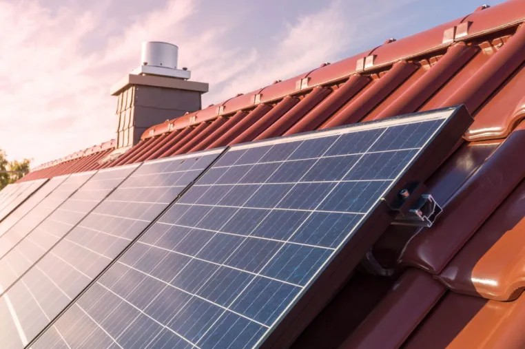 Bild: Institut für nachhaltige Stromnutzung: Solarstrom in den eigenen vier Wänden nutzen