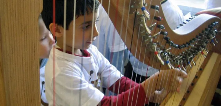 Bild: Eröffnung der neuen WABE-Musik-Kindertagesstätte ALSTERKLANG – Hier spielt die Musik