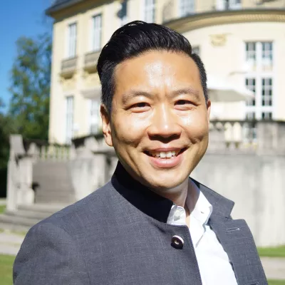 Pio Suh wird neuer Geschäftsführer der IPCom GmbH & Co. KG Bild: Pio Suh wird neuer Geschäftsführer der IPCom GmbH & Co. KG