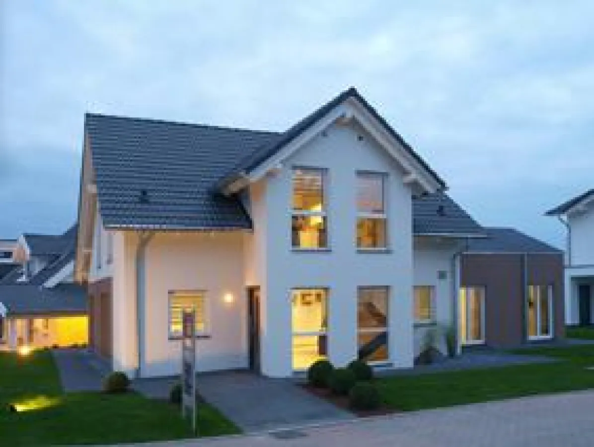 Das neueste Musterhaus von Schwabenhaus ist mit dem Euro-Energie-Plus-Haus-Paket ausgestattet.