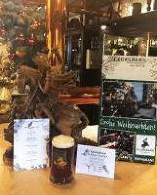 Bild: Winterlich-weihnachtliches Nikolaiviertel:   Weihnachtsbock und "Suppen mit Sinn" im Brauhaus GEORGBRÆU am Spr