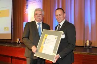 Bild: Energiepreis für Wechselrichter-Weltmeister