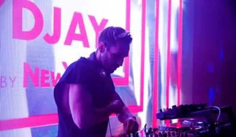 Bild: Erster Finalist von NYDJAY by NEW YORKER steht fest!