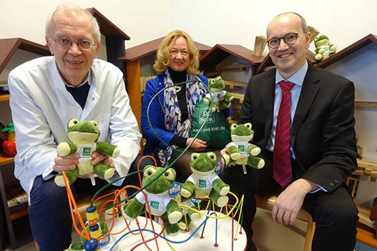Prof. Dr. Hans-Heiner Kramer (UKSH), Sylvia Paul (Stiftung KinderHerz), Jörg Bercher (PSD Bank Kiel)
