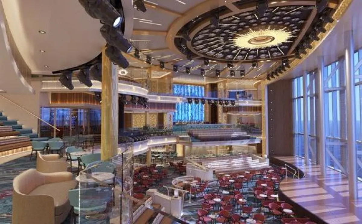 Das Atrium der Mardi Gras geht über drei Decks