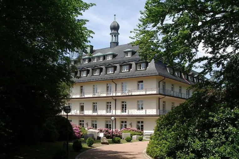 STRATEGISCHE ALLIANZ VERBINDET PRÄVENTION MIT WEITERFÜHRENDER DIAGNOSTIK UND THERAPIE Bild: STRATEGISCHE ALLIANZ VERBINDET PRÄVENTION MIT WEITERFÜHRENDER DIAGNOSTIK UND THERAPIE