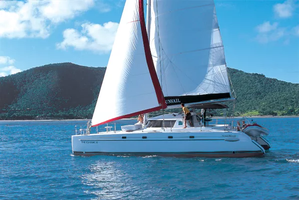 Bild: FIRST CHOICE HOLIDAYS (Sunsail ..)  ÜBERNIMMT FÜR 54 MIO. £ GRAND EXPEDITIONS (Moorings,Travcoa, TCS, Int....)
