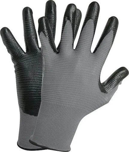 Bild: Neu bei tprosafe®: Arbeits- und Sicherheitshandschuh mit extrem gutem Nassgriff: SecuFeel Tyre