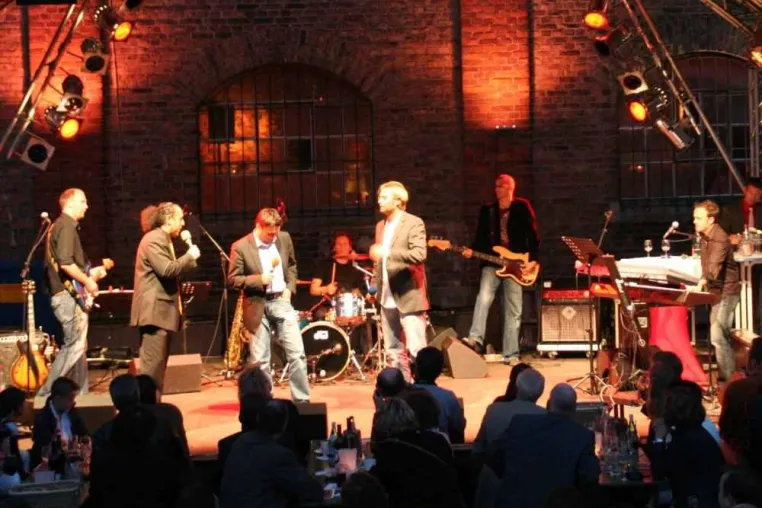 Mainz 05er VIP Empfang mit Jammin´ Cool Bild: Mainz 05er VIP Empfang mit Jammin´ Cool