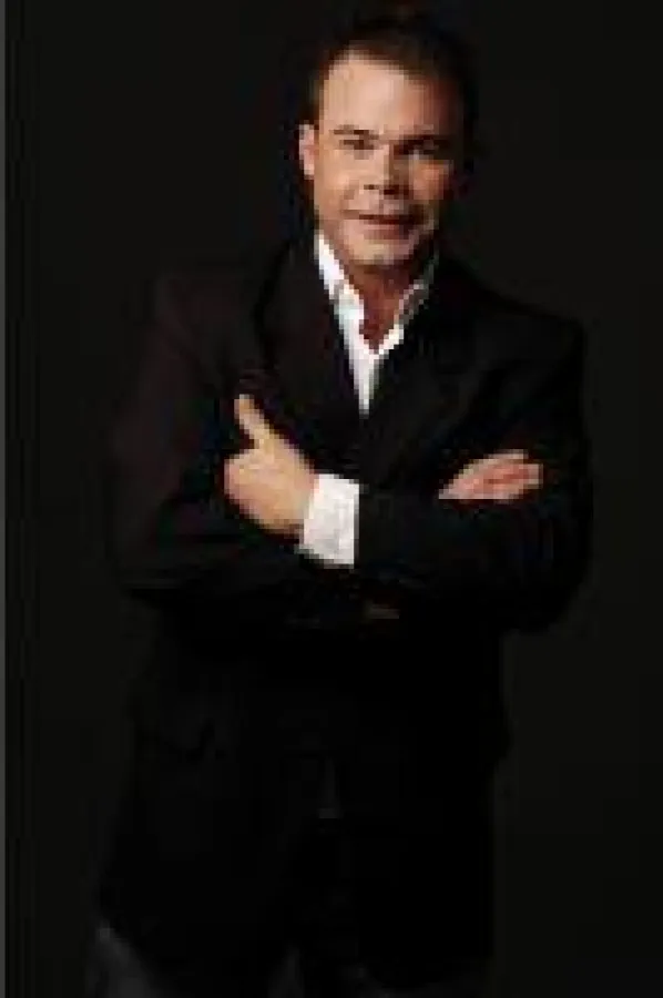 Manuel Wiegmann - Finanzexperte und Berater