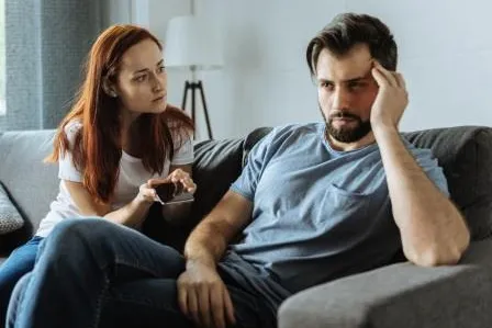 Bild: Konfliktpotential: Verheiratet, Kinder – und er liebt einen Mann