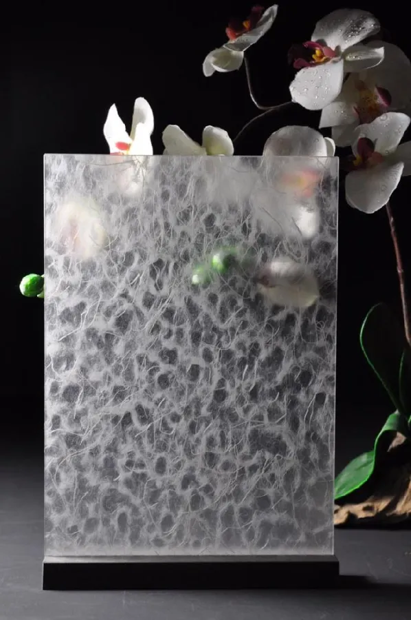 MADOCA IP-KG06, mit dem Interzum Award ausgezeichnete Japanpapier-Designplatte