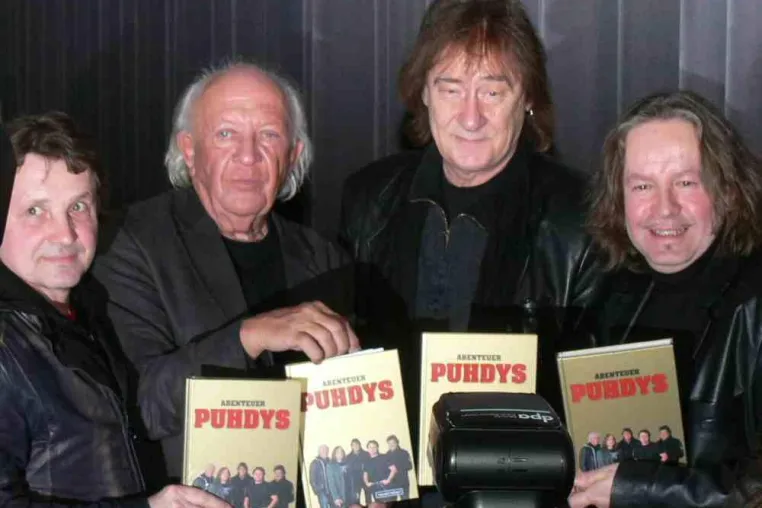 Bild: Puhdys – Das Buch „Abenteuer PUHDYS“ erzählt von 20 Jahre Ost und 20 Jahre West