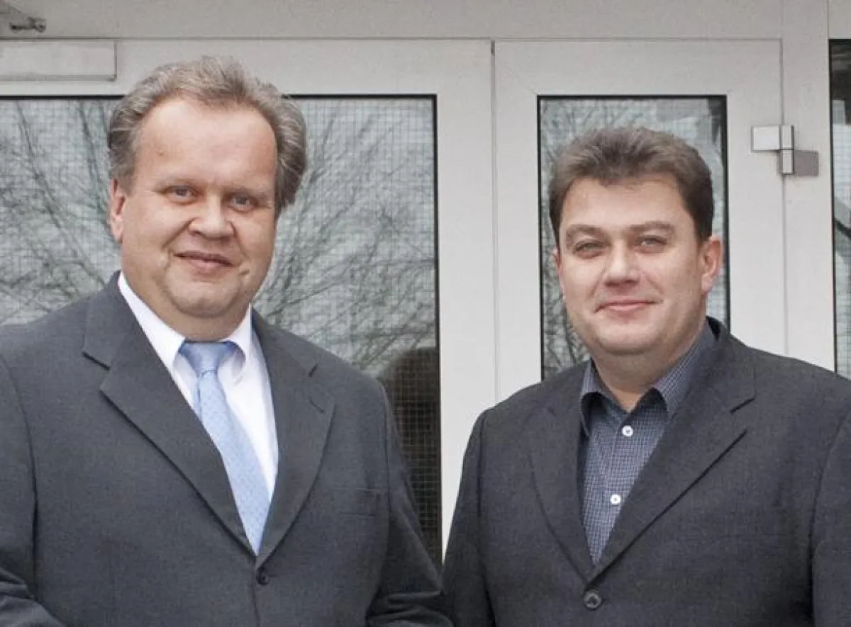 Jörg Hennrich und Thomas Blechschmidt verstärken seit Januar 2013 den Vertrieb proxSafe und dataLog.