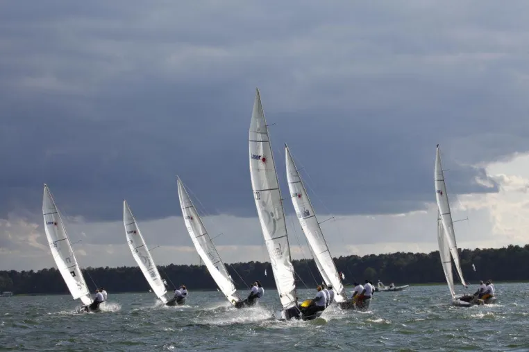 Bild: Architekten an Bord / Startschuss für die sechste BauNetz Sail