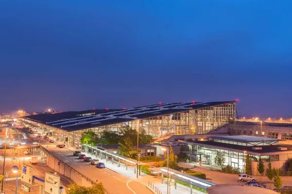 Webseite zu Parken Flughafen Stuttgart modernisiert Bild: Webseite zu Parken Flughafen Stuttgart modernisiert