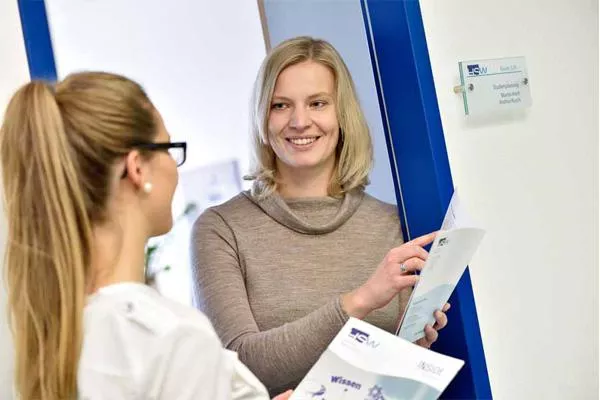 Bild: Durchstarten an der Hochschule Weserbergland