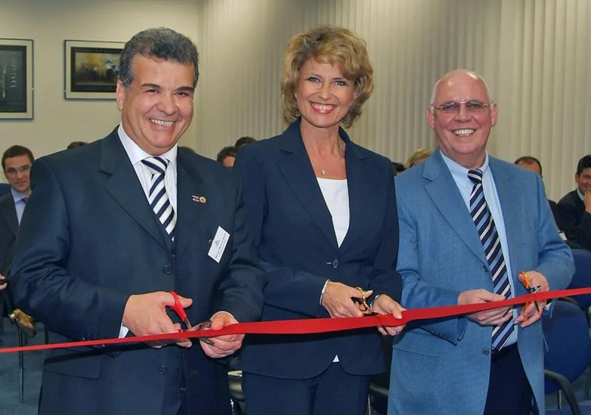 Von links: Reiner W. Beck, Grossardt AG, Dagmar G. Wöhrl, MdB, Hans Klug, Bürgermeister Großostheim