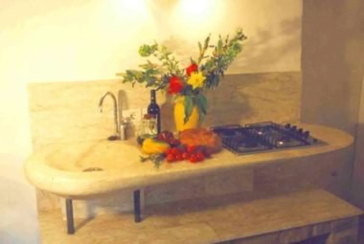 Wer außergewöhnlich gestaltete Ferienwohnungen schätzt, findet sie in der Villa La Rogaia. Hier sieht man überall die Liebe zum künstlerischen Detail