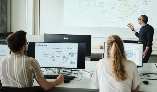 Bild: Neuer Bachelorstudiengang „Angewandte Künstliche Intelligenz“ an der HTWG Hochschule Konstanz