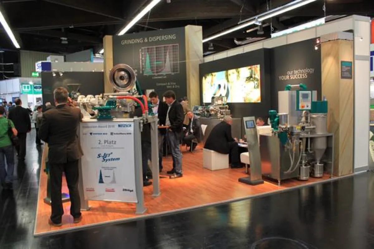 Messestand von NETZSCH Mahlen & Dispergieren auf der POWTECH 2010