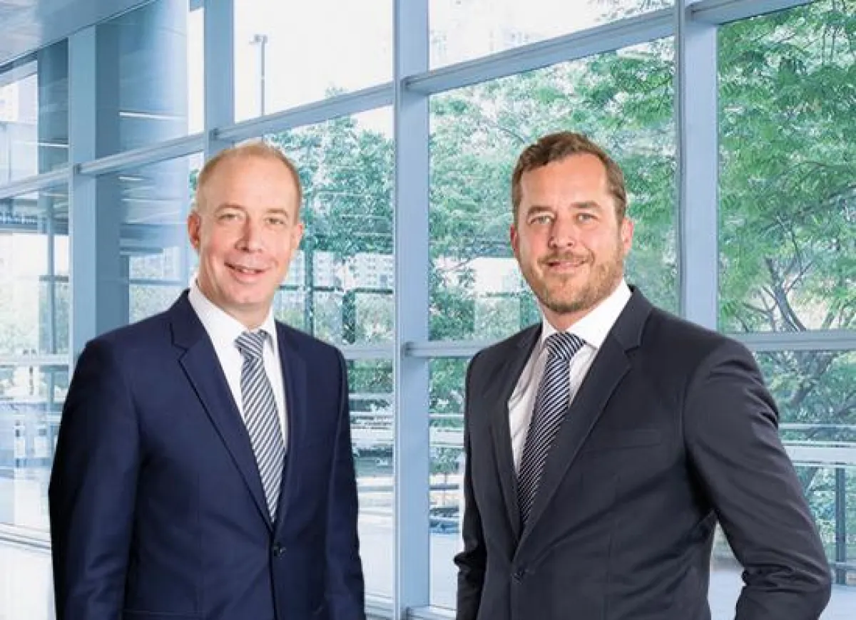 Peer Reichelt und Christian Hammer, Geschäftsführer NFS Netfonds Financial Service GmbH