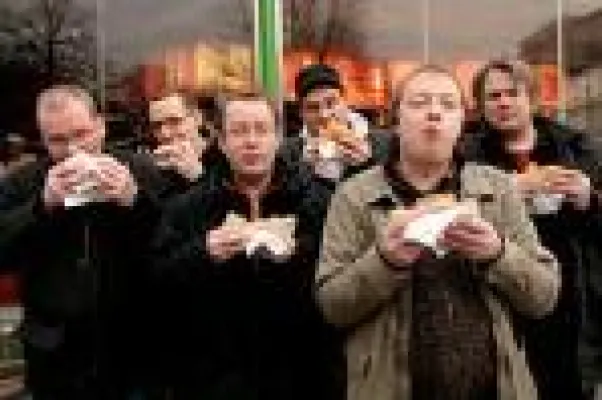 Bild: Lesung im Restaurant Tucher/Salon am 13.11.09/ 20 Uhr - BERLIN MIT ALLES, Vorleseshow der Brauseboys