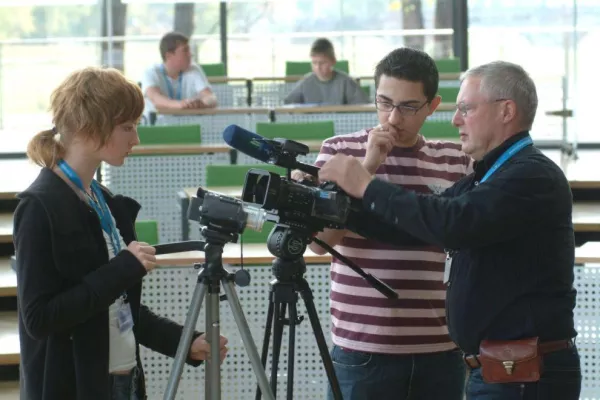 Bild: Jetzt Anmeldestart für Jugendmedienwochenende „outtake“ im Sächsischen Landtag (24.-26.10.08)