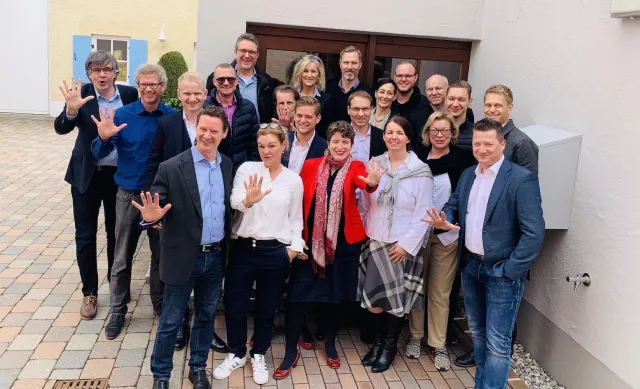 Bild: Exklusive Unternehmerrunde trifft sich in Dillingen