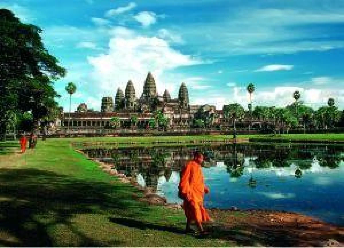 BU: Angkor Wat Foto: Wikinger Reisen. Abdruck honorarfrei, bitte nur mit Quellenangabe. Foto senden wir gern in hoherAuflösung zu. Bitte per Mail bei der Pressestelle anfordern.