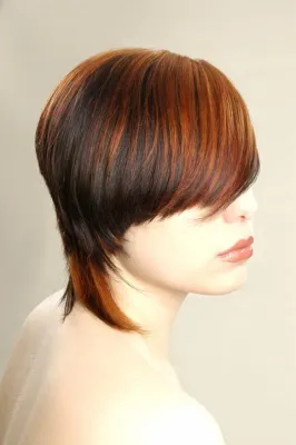 Bild: BUDZ FRISEURE - Jeder Haarschnitt ein Kunstwerk