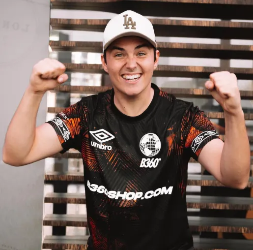Bild: YouTube-Größe NoHandGaming verstärkt B360° eSports Team