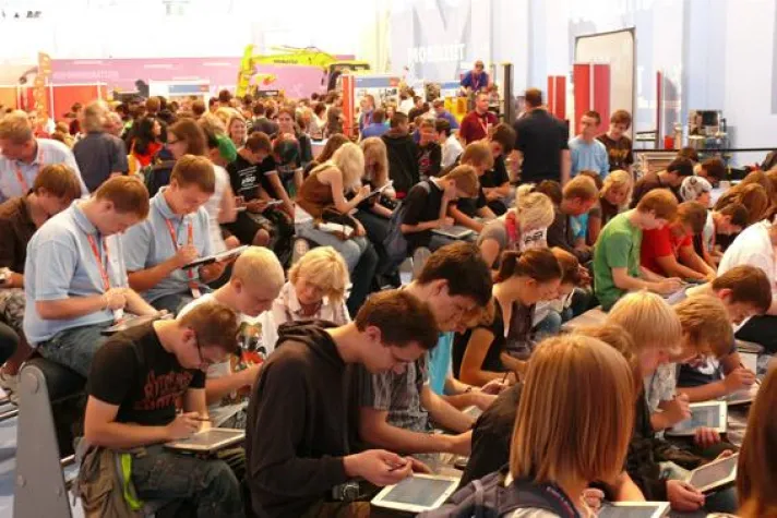 Bild: eKlausur findet auf der IdeenExpo großen Anklang