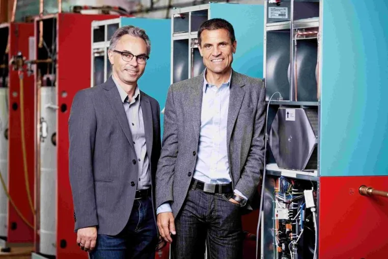 x² plus: Passivhaustechnik für Niedrigenergiehäuser und große Passivhäuser Bild: x² plus: Passivhaustechnik für Niedrigenergiehäuser und große Passivhäuser