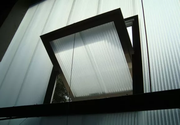 Lichtbauelemente mit Durchblick Bild: Lichtbauelemente mit Durchblick