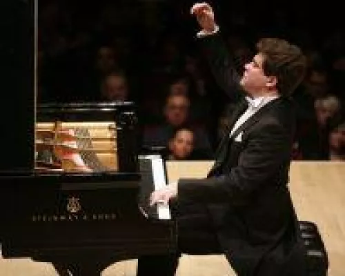 Bild: Starpianist Matsuev: "Merken Sie sich diese neuen Namen"