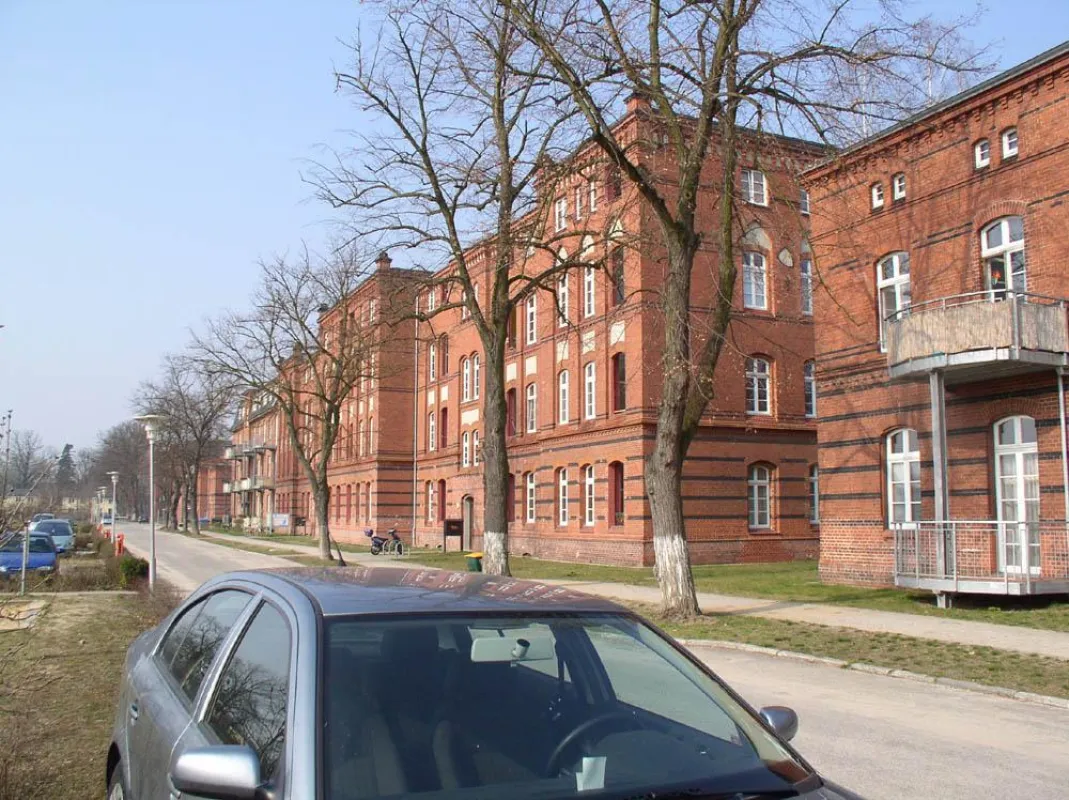 Wird künftig von der Urbana-Gruppe mit Energie versorgt: Die Ulanenkaserne in Fürstenwalde
