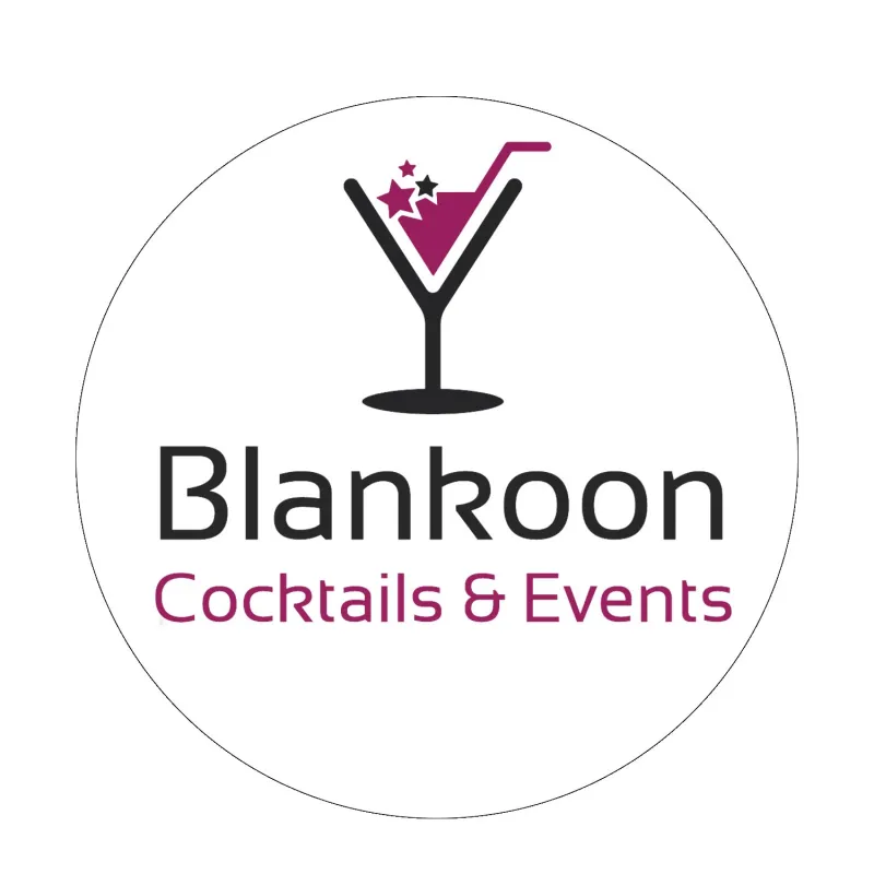 Blankoon – Mobile Cocktailbar für Firmen-Weihnachtsfeiern: Professionelle Barkeeper, festliche Drink