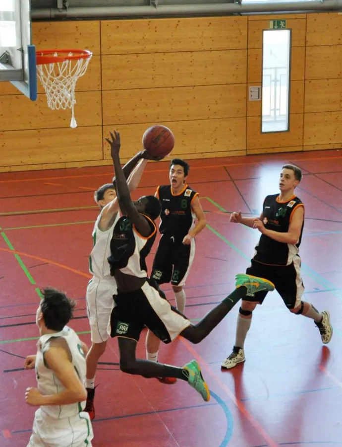 ELSEN fördert die Nachwuchsmannschaft der Lützel Baskets in der Jugendbasketballbundesliga