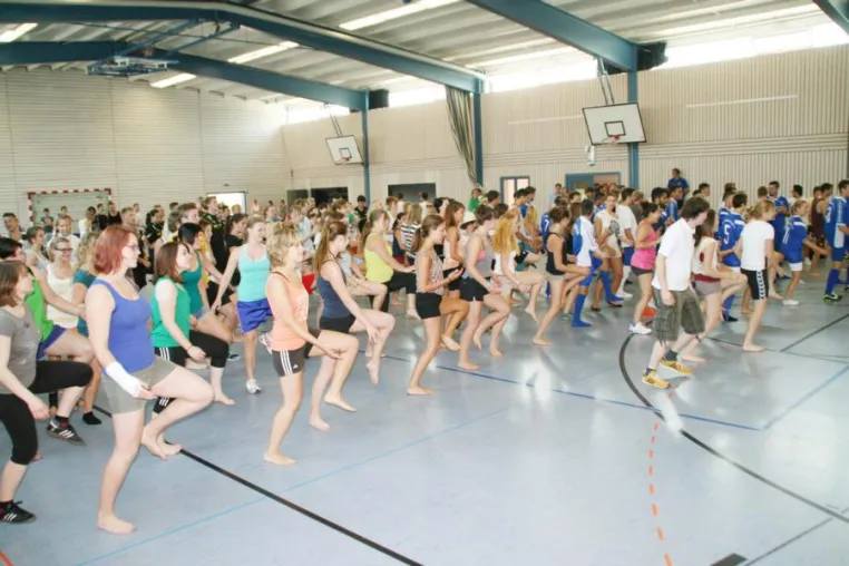 Sommerfest und sportlicher Wettkampf Bild: Sommerfest und sportlicher Wettkampf