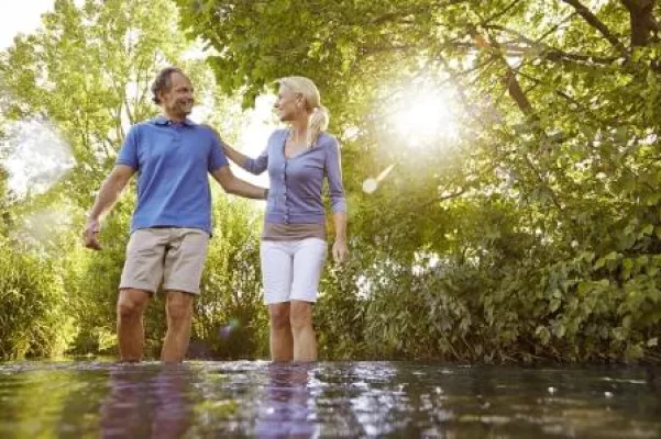 Bild: Wassertreten & Armbad statt Akupunktur & Qi Gong TEM - Traditionelle europäische Medizin nach Pfarrer Kneipp
