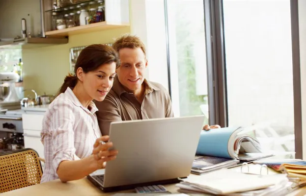 Bild: Grundstückskauf: Nebenkosten im Blick