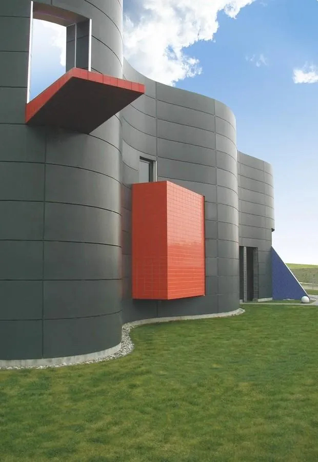 Farbliche Akzente und modernes Design lassen sich mit den HPL-Platten 