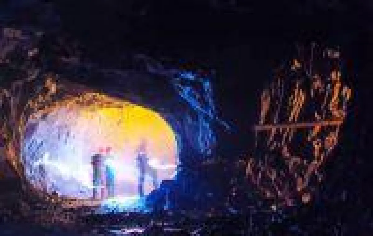 In einem Minenstollen; Foto: Blue Lagoon Resources