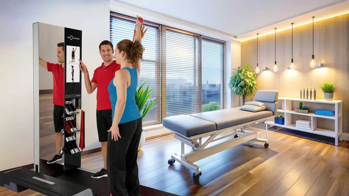 Moderner Physiotherapieraum mit Just Functional MoveOne Station