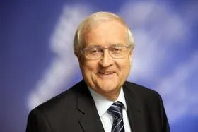 Rainer Brüderle ist Schirmherr von Wirtschaftspreis Bild: Rainer Brüderle ist Schirmherr von Wirtschaftspreis