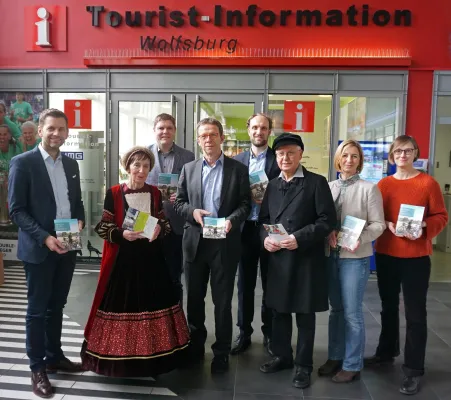 Wolfsburg entdecken und kennenlernen / Stadtführungen und Erlebnistouren 2020 Bild: Wolfsburg entdecken und kennenlernen / Stadtführungen und Erlebnistouren 2020