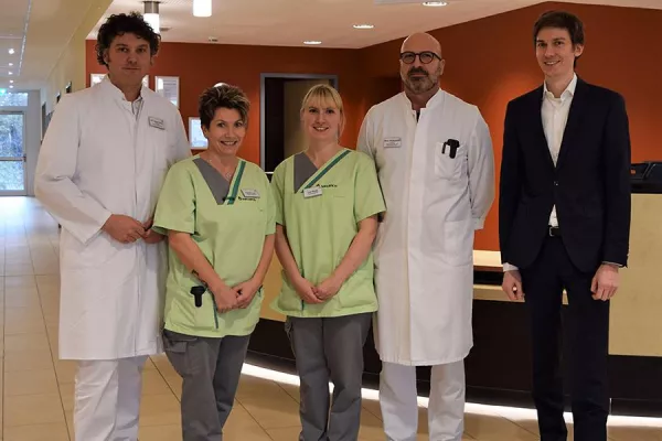 Neue Wege in der Organisation in der Asklepios Klinik im Städtedreieck: Teamassistentinnen für die Stationen Bild: Neue Wege in der Organisation in der Asklepios Klinik im Städtedreieck: Teamassistentinnen für die Stationen