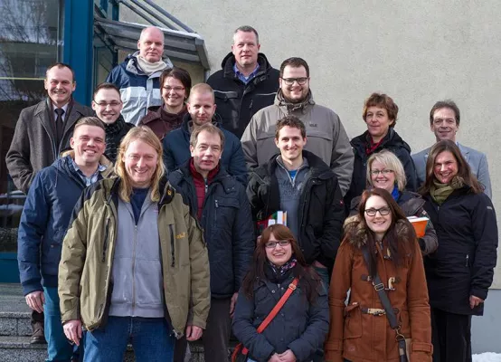 Bild: Erste Absolventen im Hochschulzertifikatskurs „Energie- und Versorgungswirtschaft“